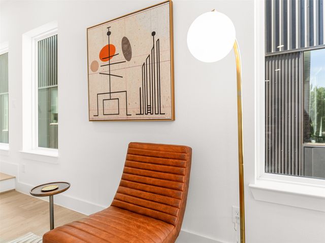 2015 N Prairie Avenue 102, Dallas, TX 75204