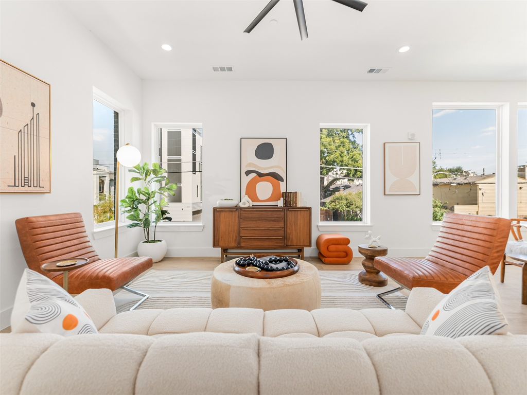 2015 N Prairie Avenue 102, Dallas, TX 75204