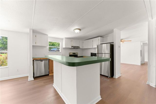 6736 Victoria Lane, Lula, GA 30554