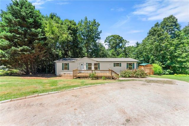 6736 Victoria Lane, Lula, GA 30554