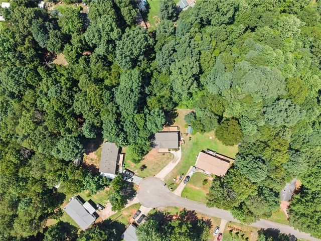 6736 Victoria Lane, Lula, GA 30554