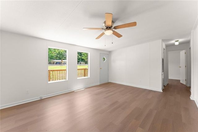 6736 Victoria Lane, Lula, GA 30554