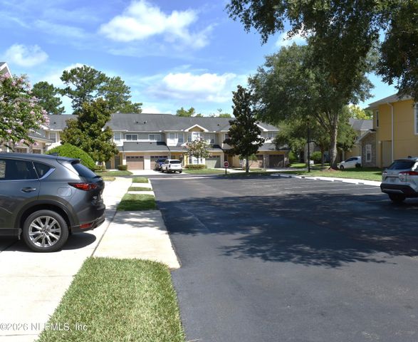 3750 SILVER BLUFF Boulevard 1904, Orange Park, FL 32065