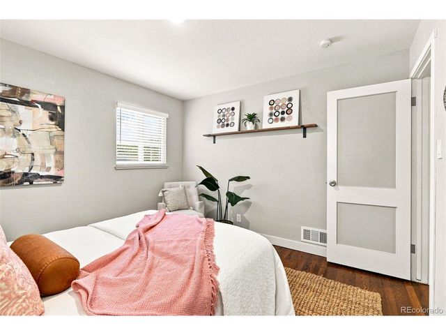 1908 Akron St, Aurora, CO 80010