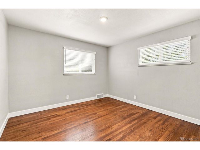 1908 Akron St, Aurora, CO 80010