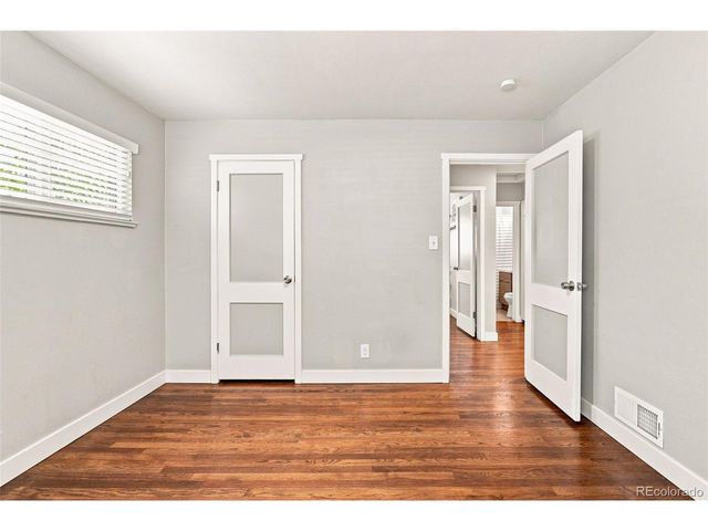 1908 Akron St, Aurora, CO 80010