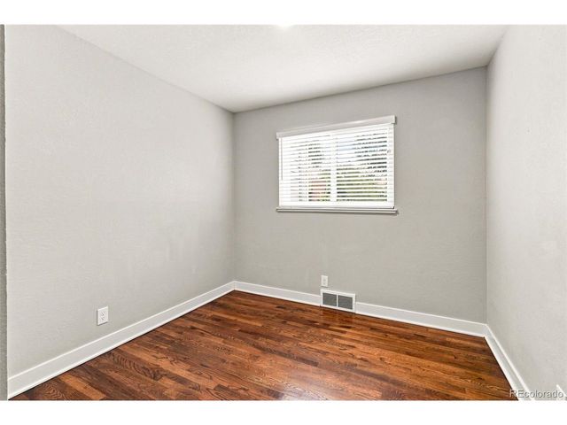 1908 Akron St, Aurora, CO 80010