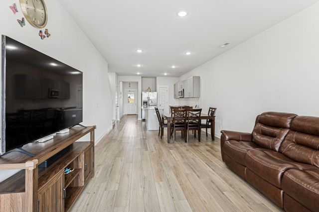 603 Birdie Dr, Spring Hill, TN 37174