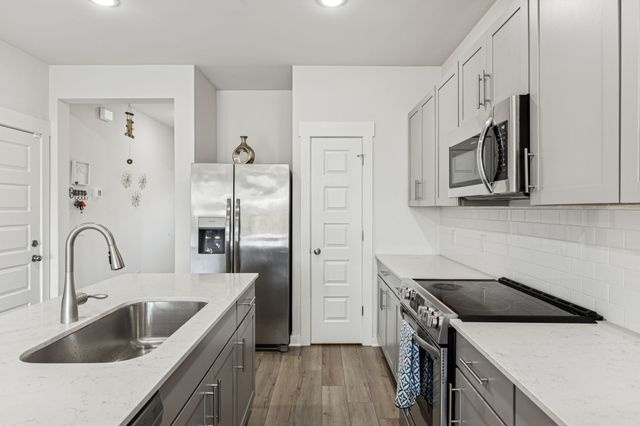 603 Birdie Dr, Spring Hill, TN 37174