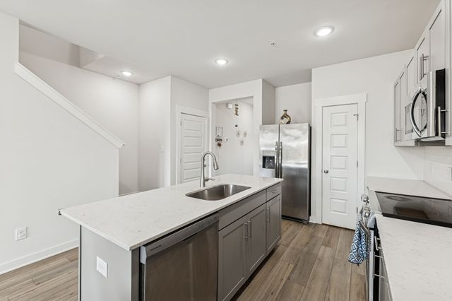 603 Birdie Dr, Spring Hill, TN 37174