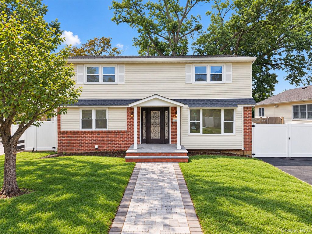 58 Willets Drive, Syosset, NY 11791 — exterior