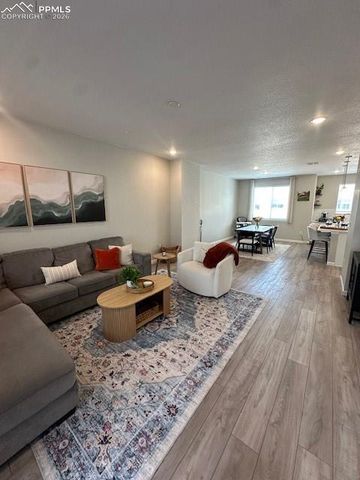 3460 Drumlin Grove, Colorado Springs, CO 80907