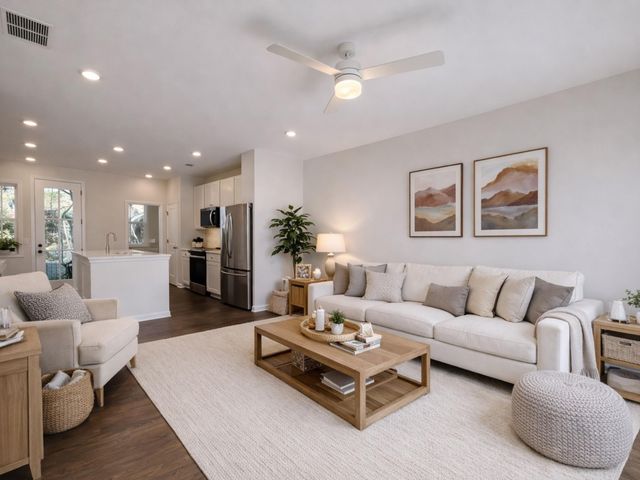 140 Pathfinder Place 45, Chattanooga, TN 37405