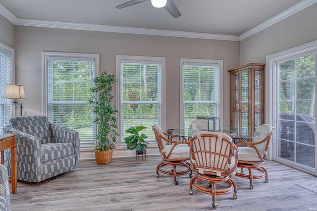 157 Driftwood Lane, Newburgh, IN 47630