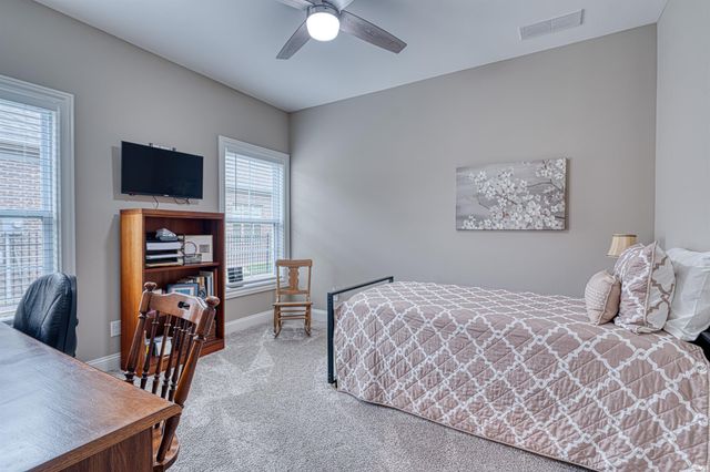 157 Driftwood Lane, Newburgh, IN 47630