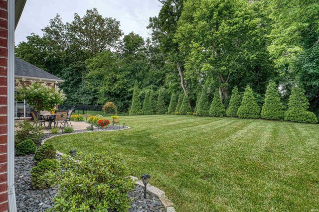 157 Driftwood Lane, Newburgh, IN 47630