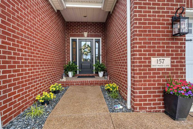 157 Driftwood Lane, Newburgh, IN 47630