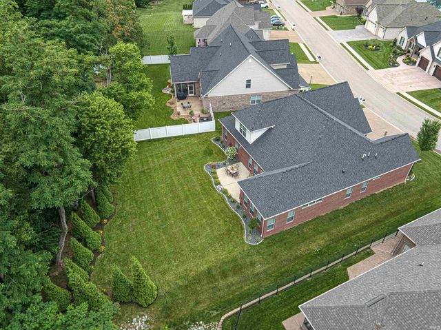 157 Driftwood Lane, Newburgh, IN 47630