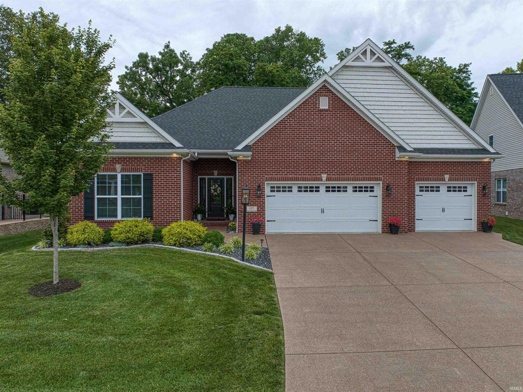 157 Driftwood Lane, Newburgh, IN 47630
