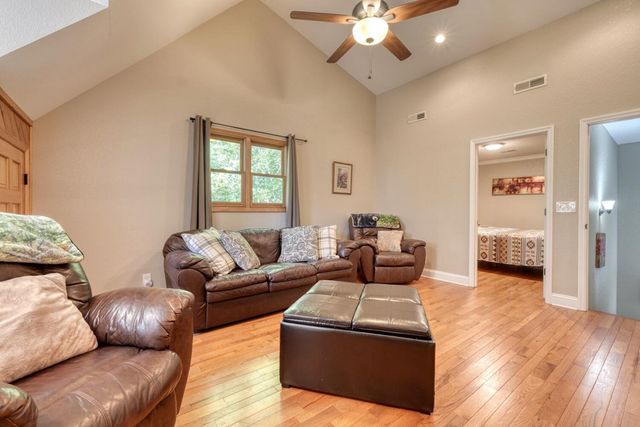 3204 Creek View Road, Hiawassee, GA 30546