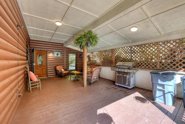 3204 Creek View Road, Hiawassee, GA 30546