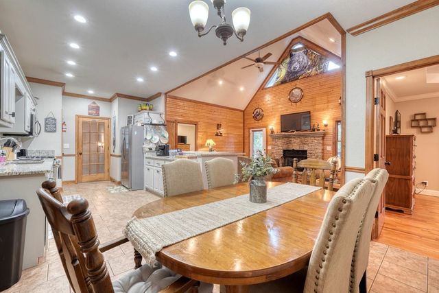 3204 Creek View Road, Hiawassee, GA 30546