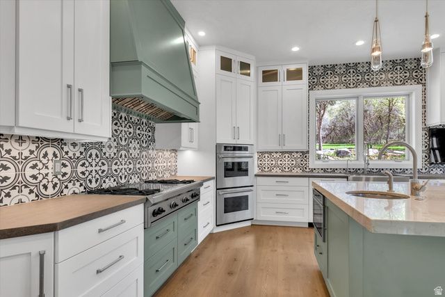 1400 E COVE CIR, North Salt Lake, UT 84054