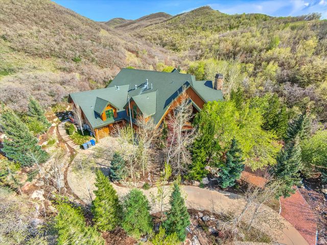 1400 E COVE CIR, North Salt Lake, UT 84054