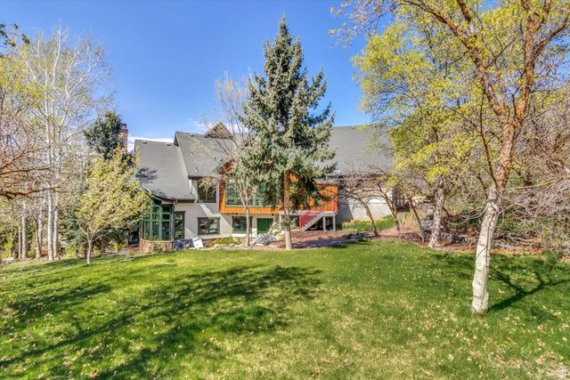 1400 E COVE CIR, North Salt Lake, UT 84054