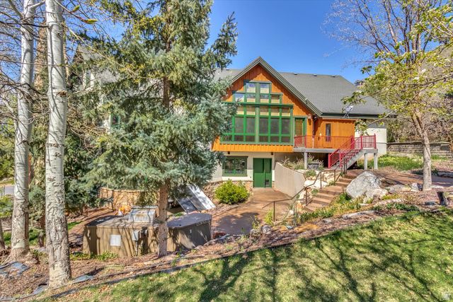 1400 E COVE CIR, North Salt Lake, UT 84054