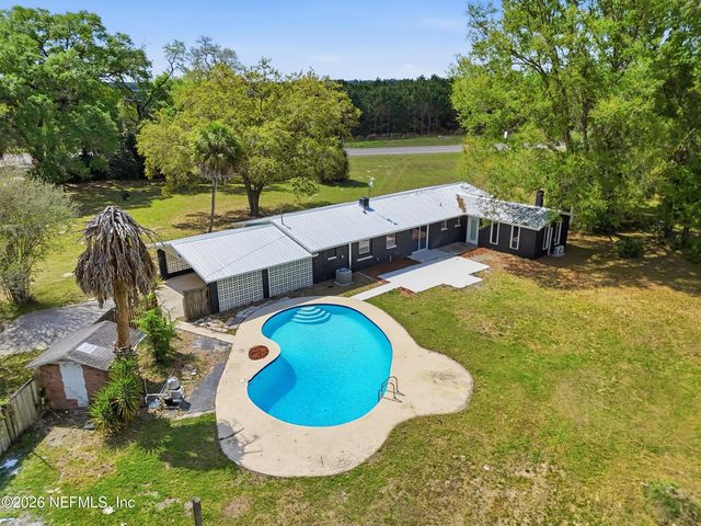 980 SW 105TH Street, Trenton, FL 32693