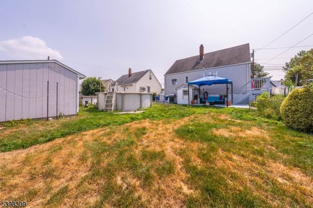 26 Edward Ct, Clifton City, NJ 07011