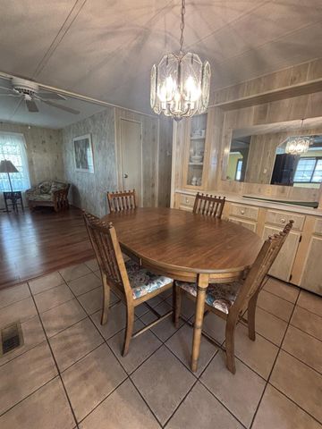 222 W W Caribbean, Port St Lucie, FL 34952