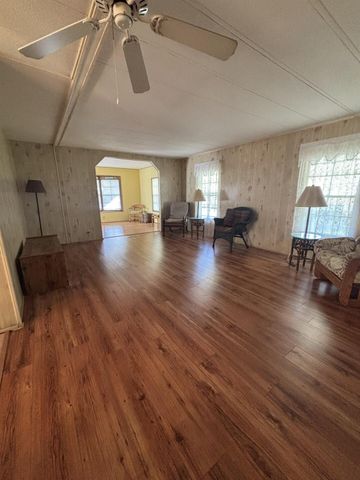 222 W W Caribbean, Port St Lucie, FL 34952