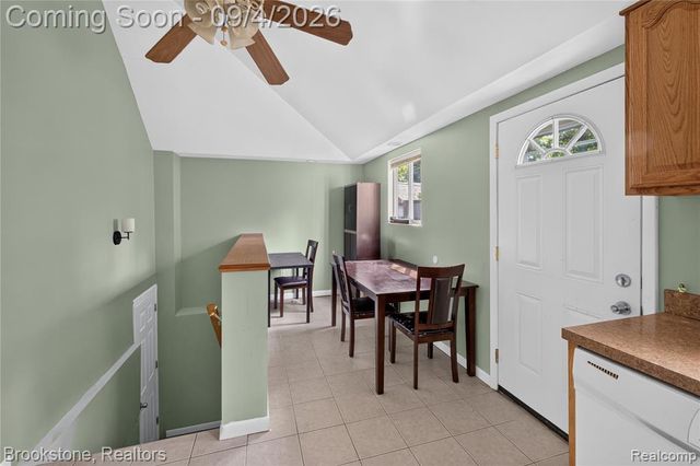 26227 Clancy Street, Roseville, MI 48066