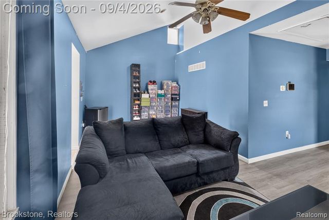 26227 Clancy Street, Roseville, MI 48066