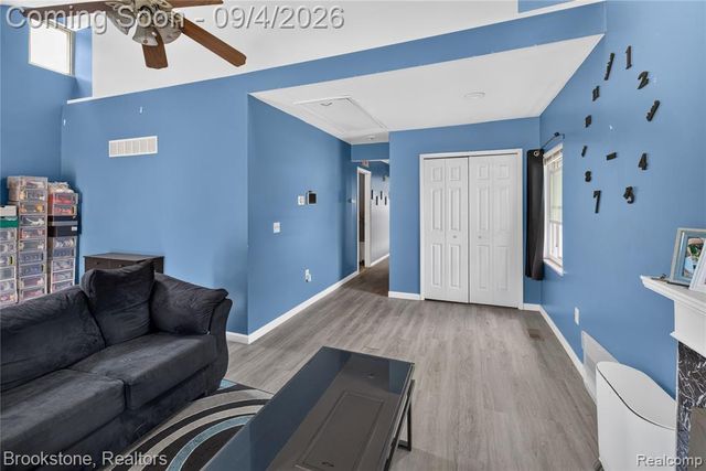 26227 Clancy Street, Roseville, MI 48066