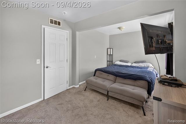 26227 Clancy Street, Roseville, MI 48066