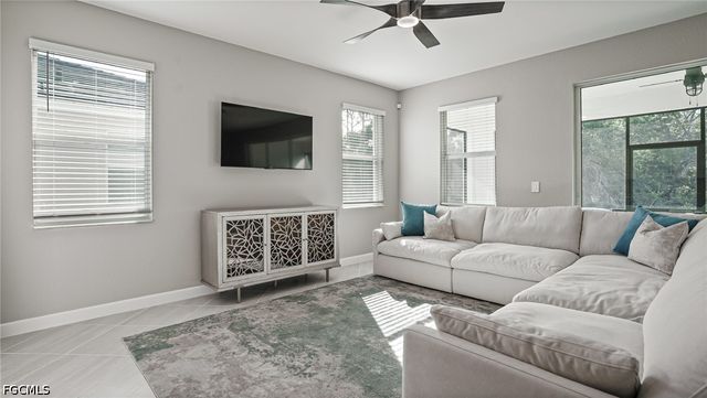 3314 Weston Manor DR, Alva, FL 33920