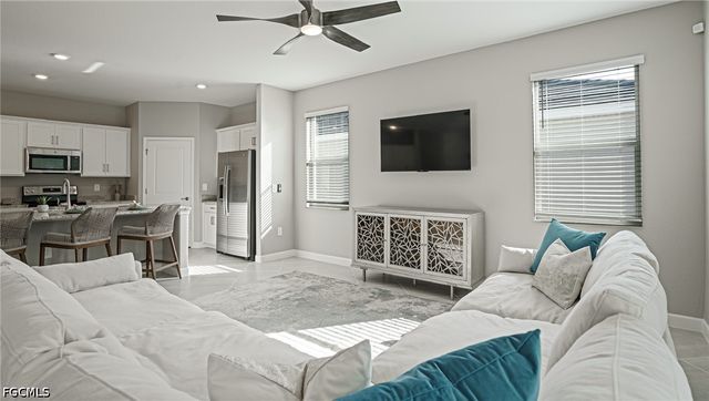 3314 Weston Manor DR, Alva, FL 33920