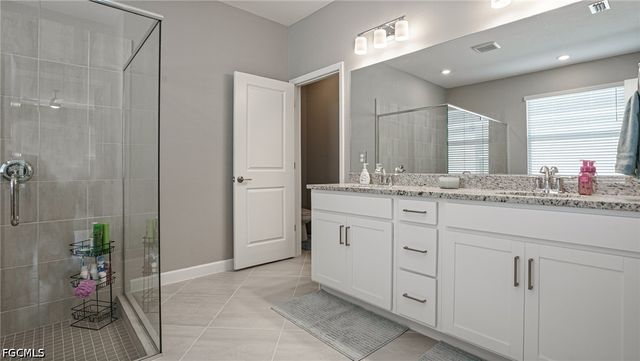 3314 Weston Manor DR, Alva, FL 33920