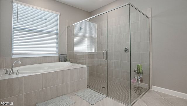 3314 Weston Manor DR, Alva, FL 33920