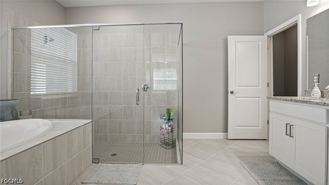 3314 Weston Manor DR, Alva, FL 33920