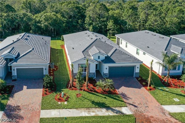 3314 Weston Manor DR, Alva, FL 33920