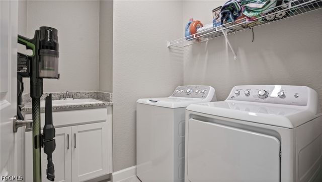 3314 Weston Manor DR, Alva, FL 33920