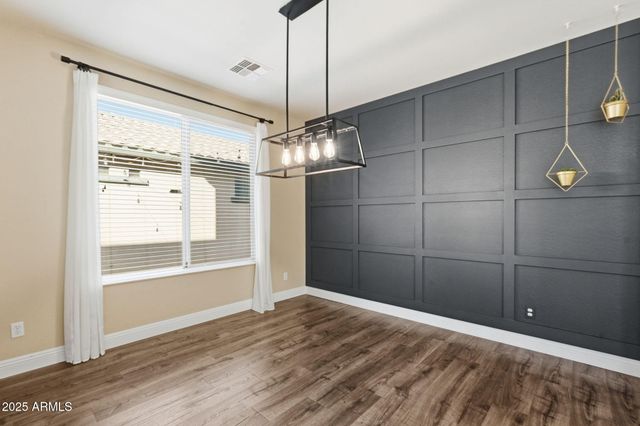 1389 S CHAPARRAL Boulevard, Gilbert, AZ 85296