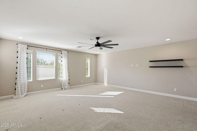 1389 S CHAPARRAL Boulevard, Gilbert, AZ 85296