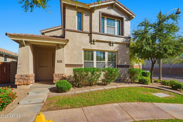1389 S CHAPARRAL Boulevard, Gilbert, AZ 85296