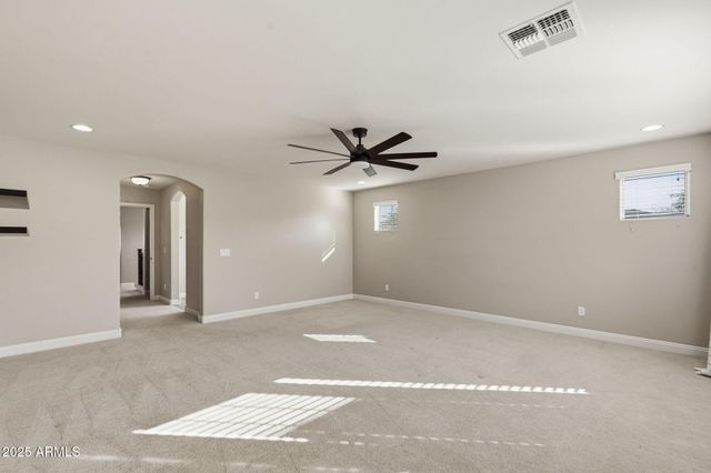 1389 S CHAPARRAL Boulevard, Gilbert, AZ 85296