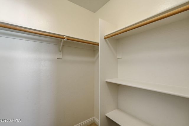 1389 S CHAPARRAL Boulevard, Gilbert, AZ 85296